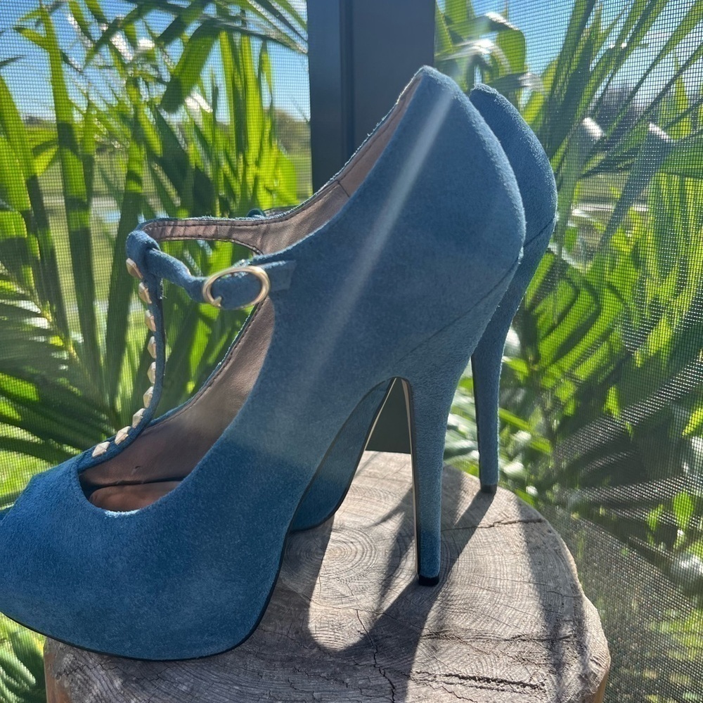 Steve Madden Blue Open Toe Heels - Picture 6 of 13